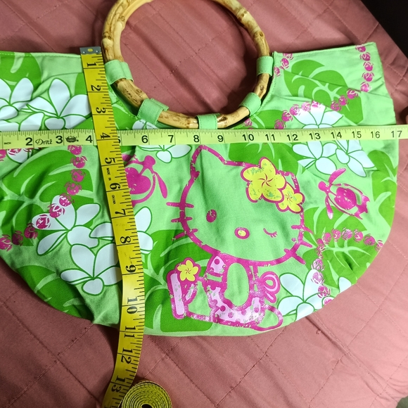 SOLD Y2k Vintage Sanrio Licensed Hello Kitty Hawaiian Kawaii Bamboo Handle Bag - Picture 6 of 8